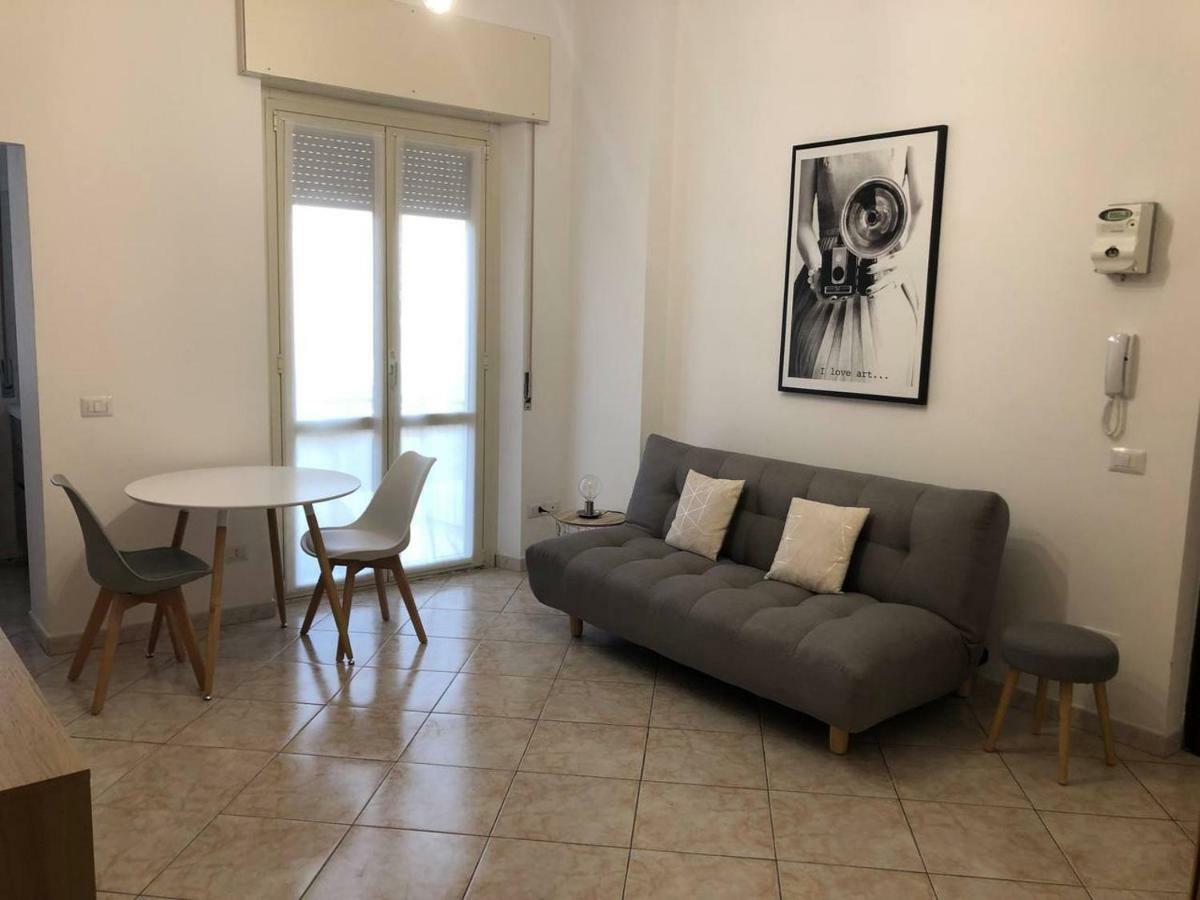 Appartamento Casa Sir Oliver Bollate Esterno foto